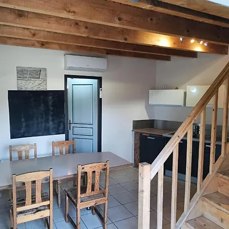 A Louer A Apartment *
